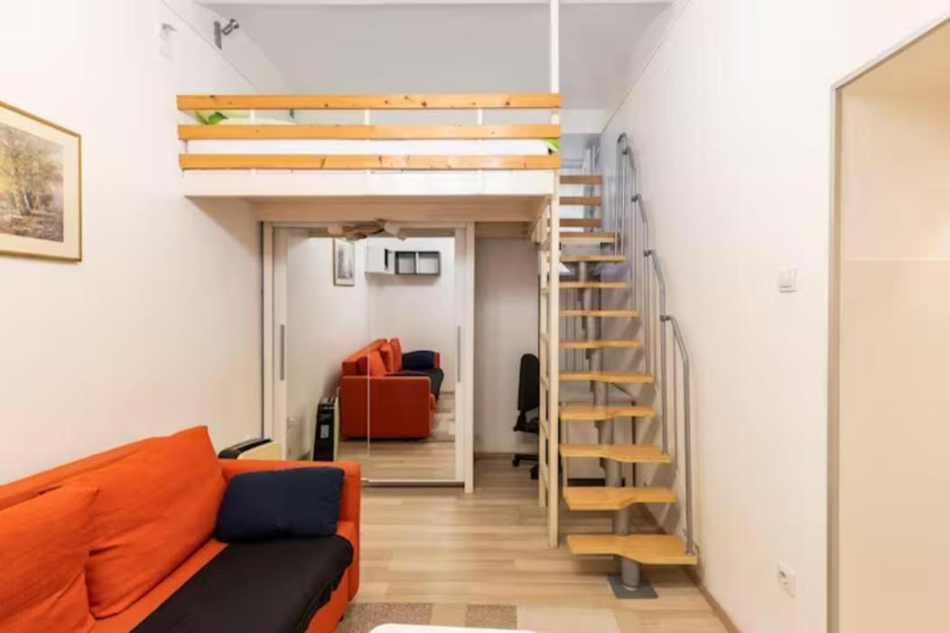 Apartmán Zagreb Bunker At Main Square Exteriér fotografie